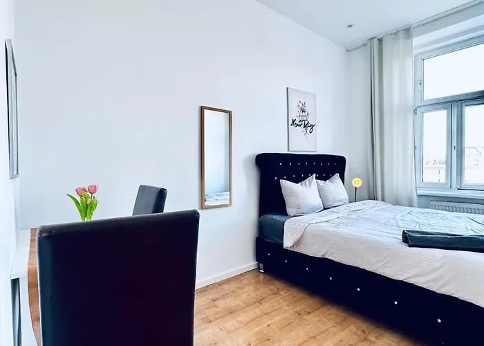 Comforatble 3br Near Kaufpark Alterlaa Daire *