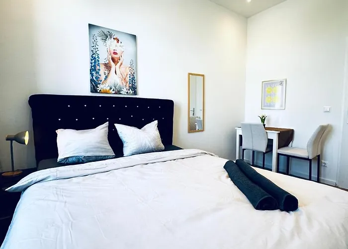 Comforatble 3br Near Kaufpark Alterlaa *