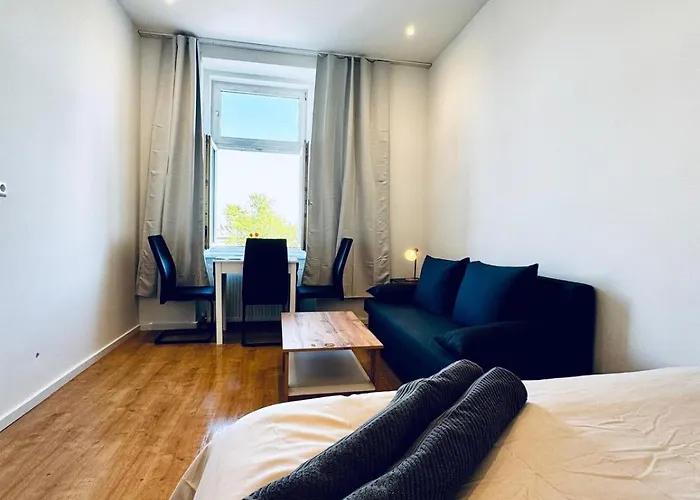 Daire Comforatble 3br Near Kaufpark Alterlaa *